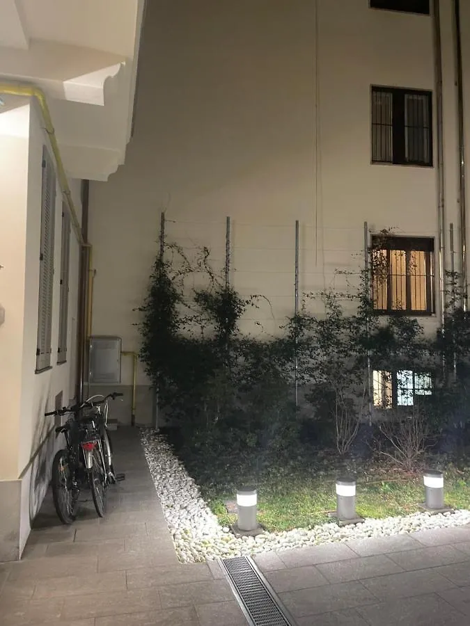 L'Arche Canonica - Pretty Little House Apartment Milan